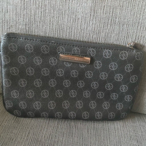 Ladies wristlet - Picture 3 of 4